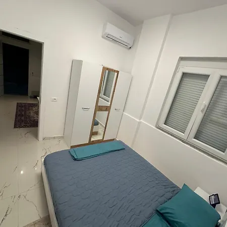 Ori-rent *