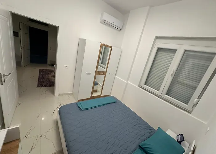 Ori-rent *